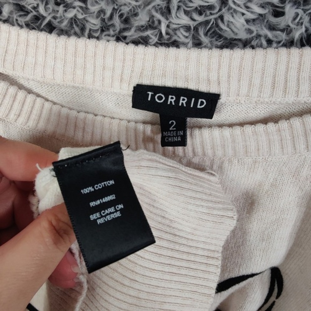 Torrid Womens Whimsical Lightweight French Bulldog Neutral Sweater 2X Beige Knit - Picture 5 of 8